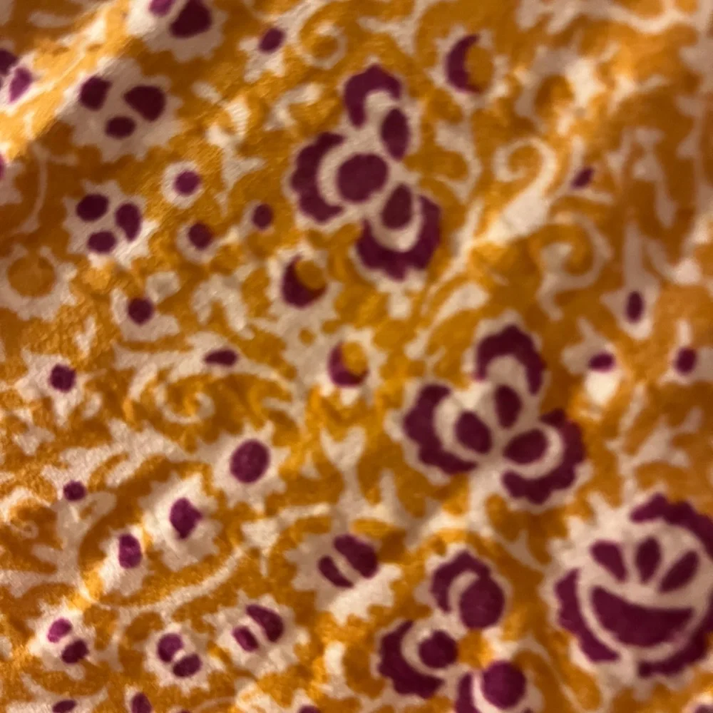 Yellow Blouse - Picture 3 of 7